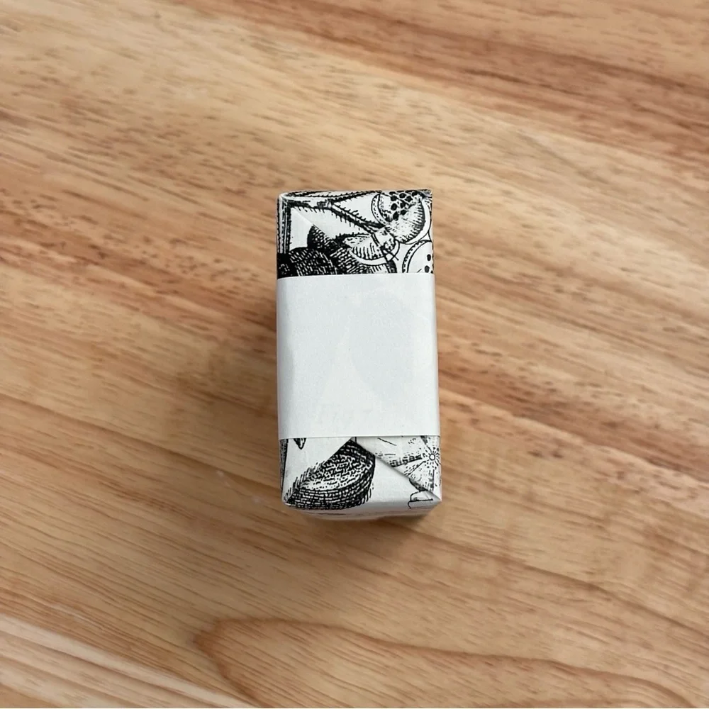 FORMULARY 55 Vintage Peony Soap